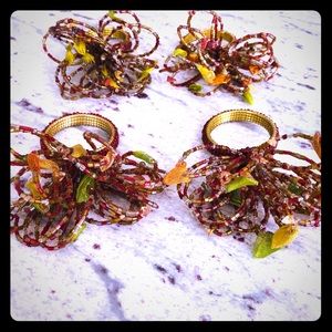 Set of 4 napkin rings